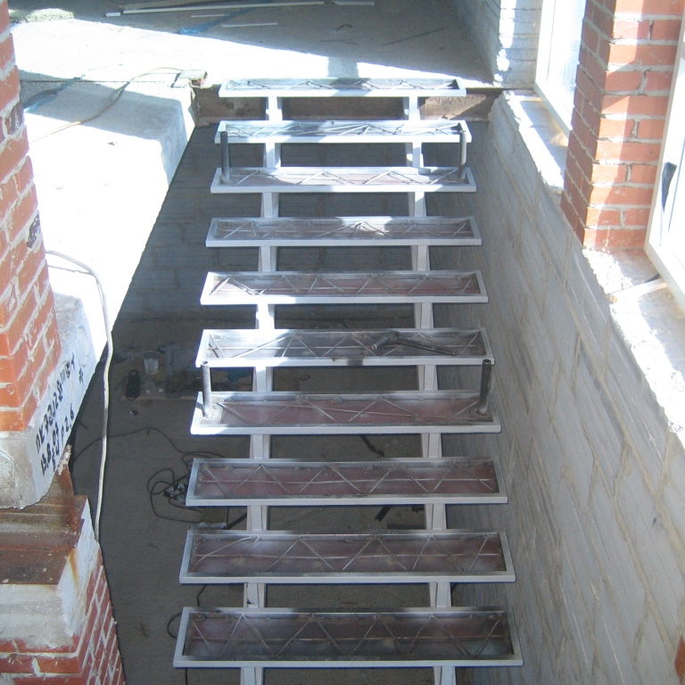 лестница металлическая